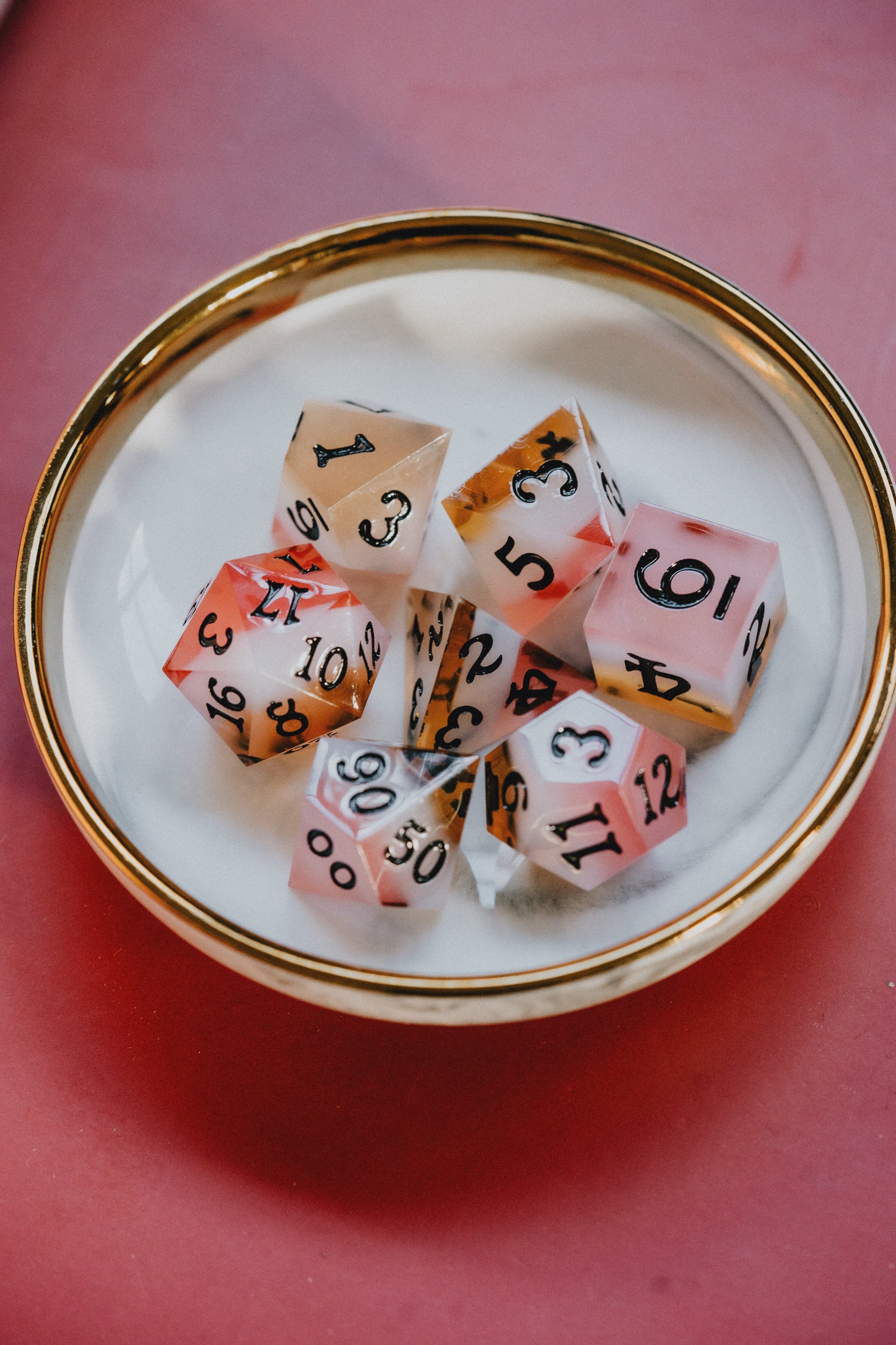 Neapolitan Sharp Edge Dice Set