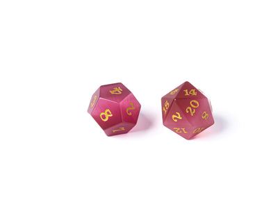 Rose Cat's Eye Dice Set With Signature Font