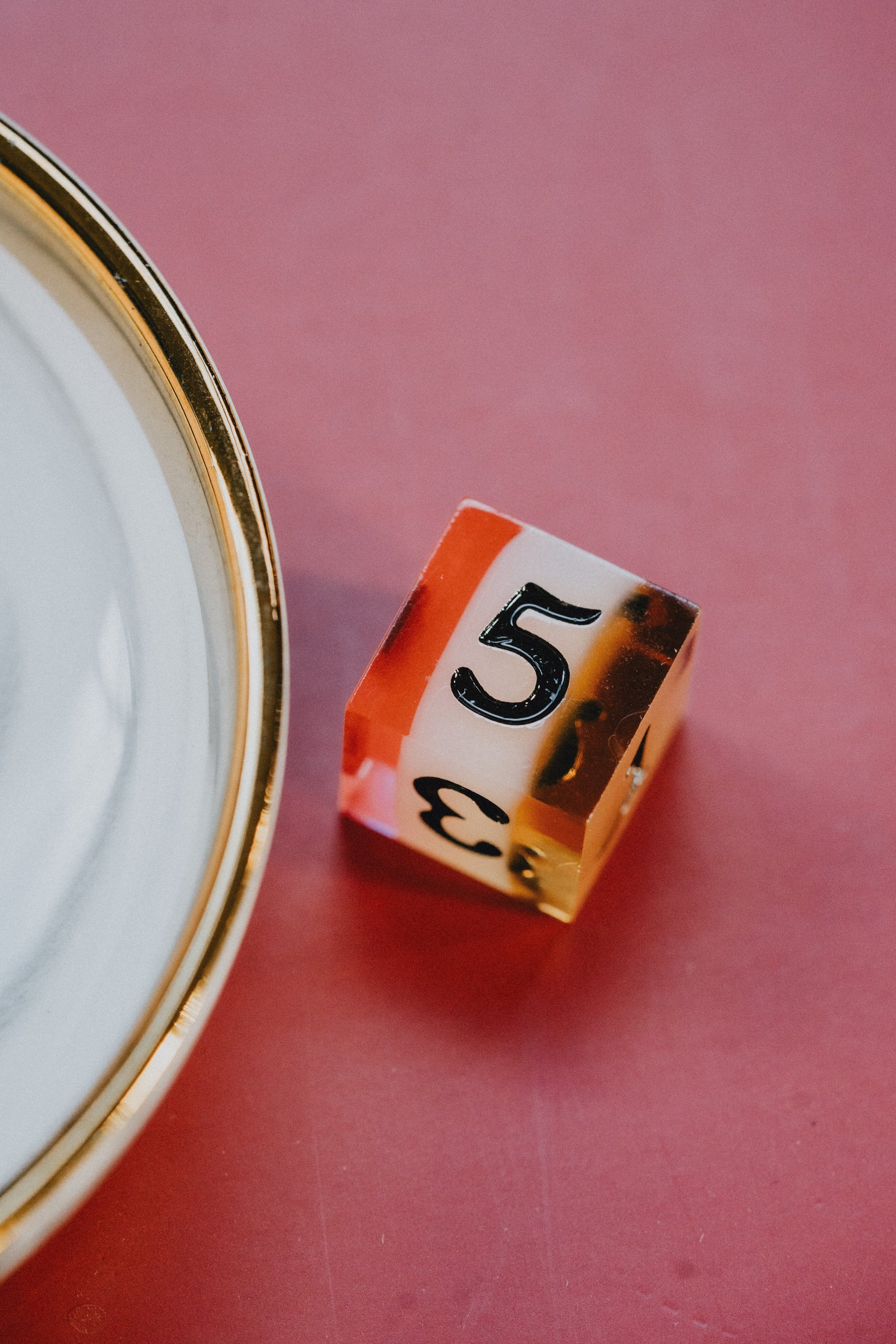 Neapolitan Sharp Edge Dice Set