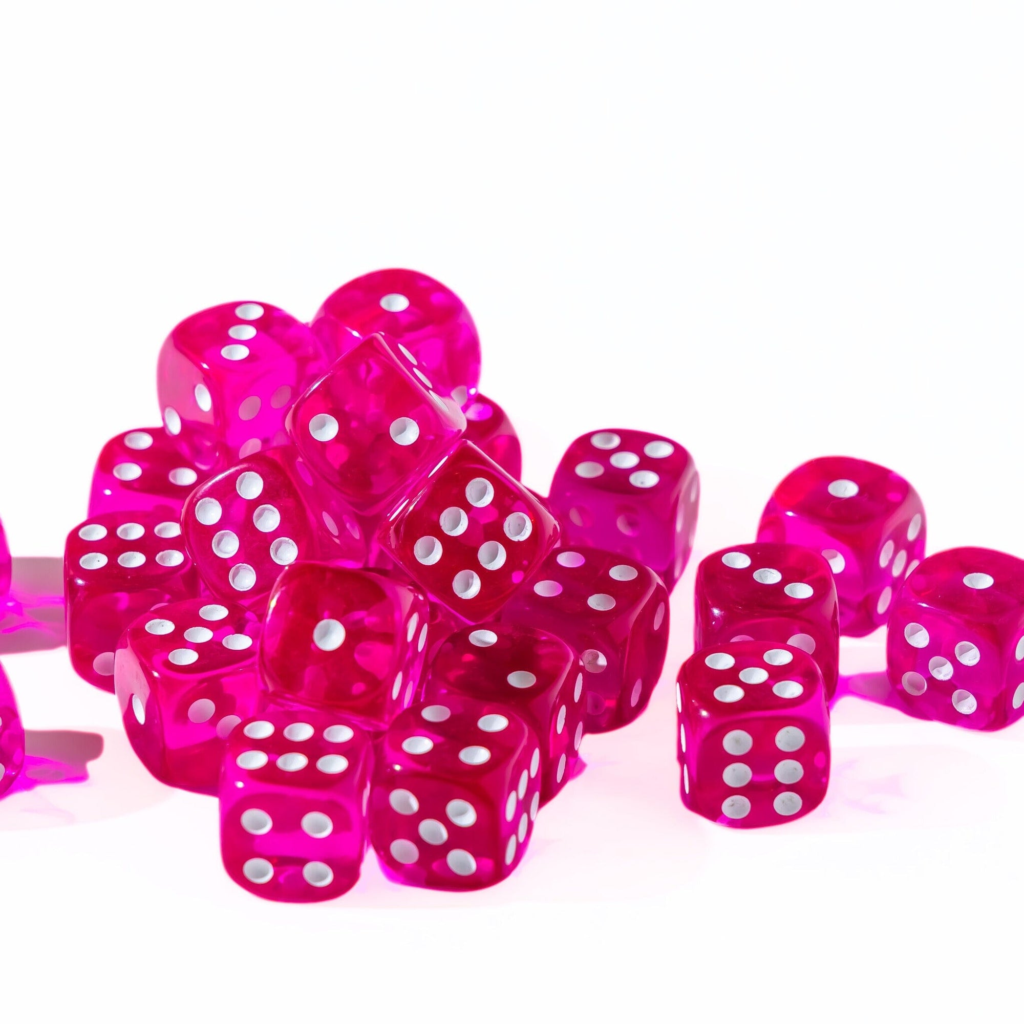 12mm D6 - Red Rose - 25 Count Bag