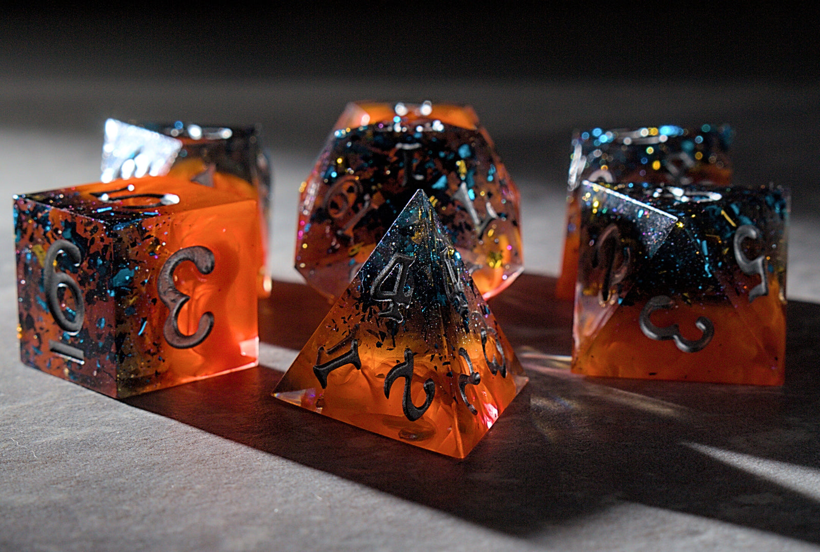 Mystic Fire Sharp Edge Dice Set