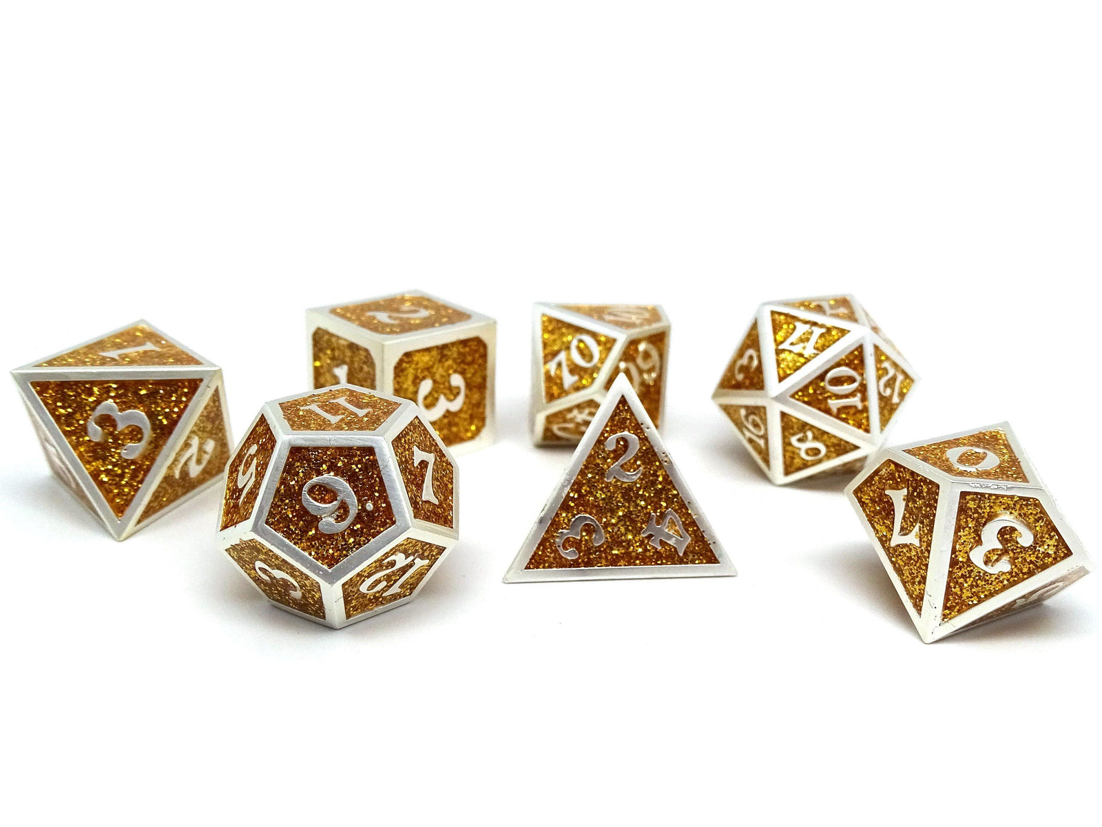 https://easyrollerdice.com/cdn/shop/products/DSC06383_1600x.jpg?v=1636066922